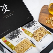 가평잣 혼합선물세트 600g(황잣300g+백잣300g)